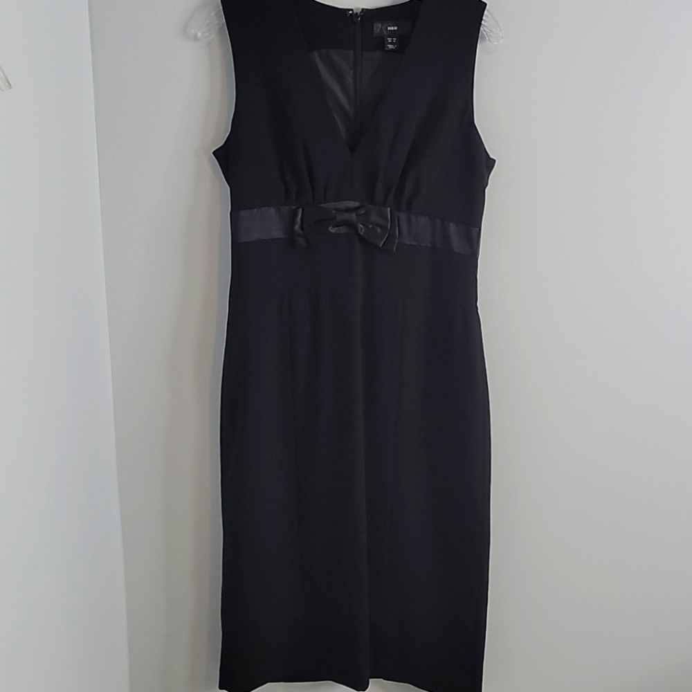 H&M black Sleeveless V-neck Cockatil Dress Bow 10